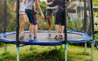 Hoe kies je de juiste trampoline rand voor jouw behoeften: Een handige gids