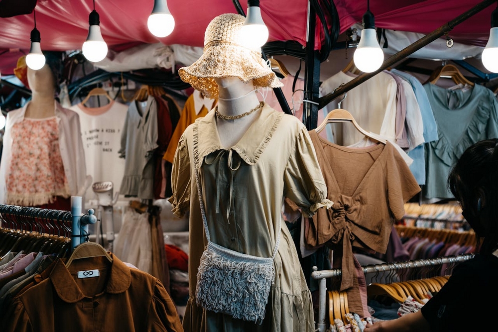 Trends in dameskleding: wat zien we dit jaar overal terug?