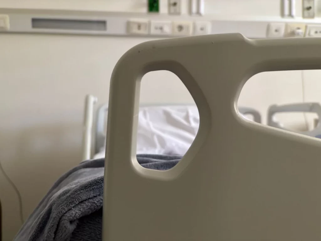 Een zorgbed kiezen dat comfort en rust geeft