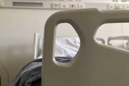 Een zorgbed kiezen dat comfort en rust geeft